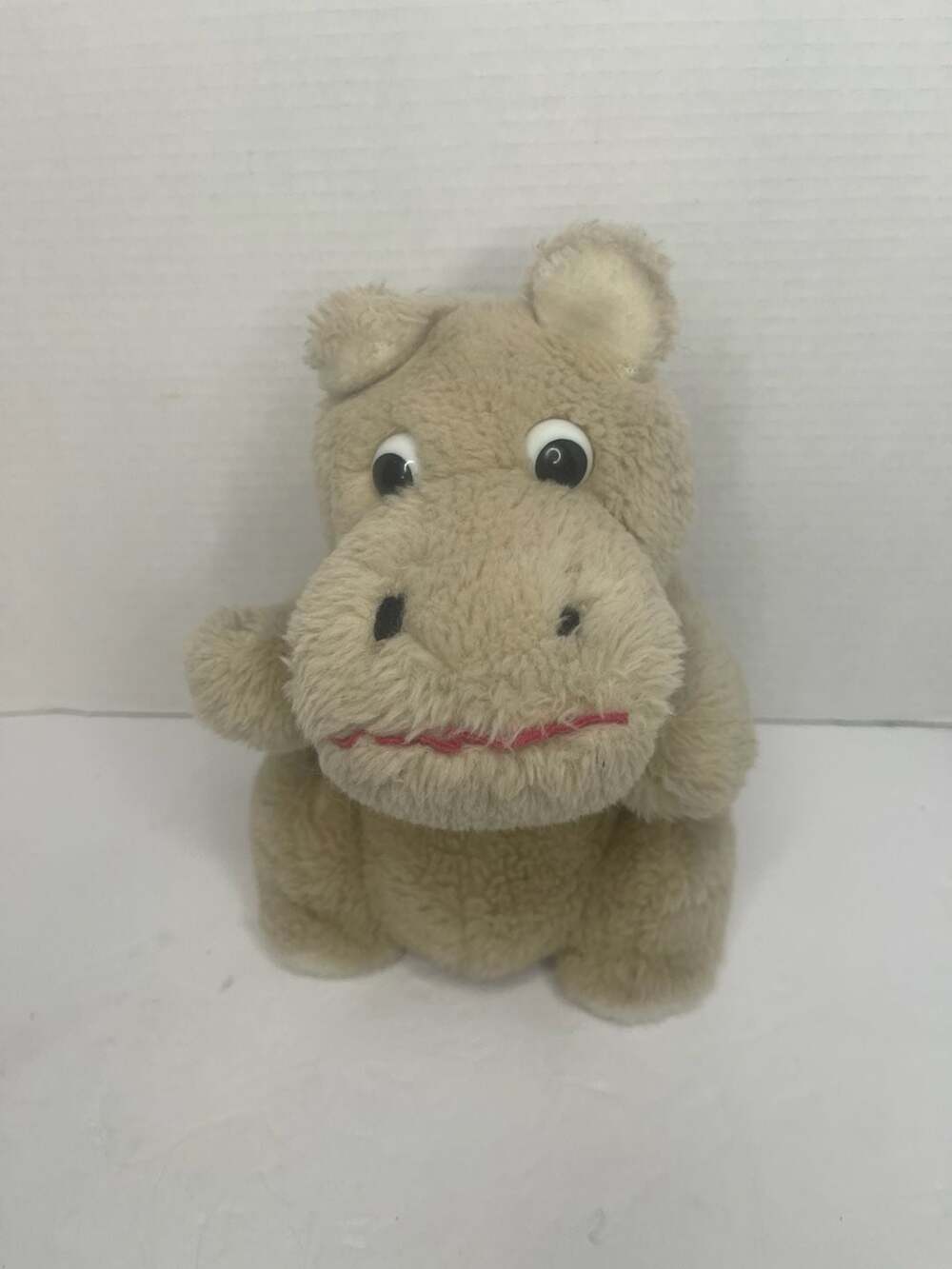Vintage 1979 Daekor Potbelly Tan Hippo Stuffed Animal Plush Toy